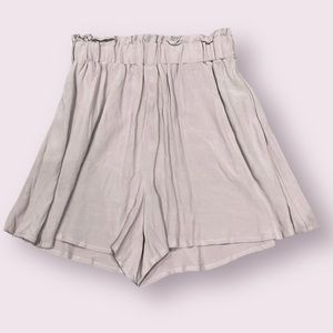 Hollister short size Large